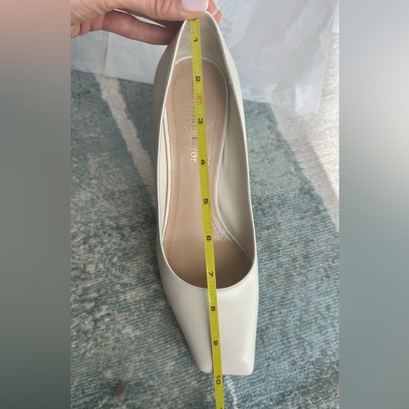 Authentic Christian Dior Rhodes Pumps - Picture 12 of 13